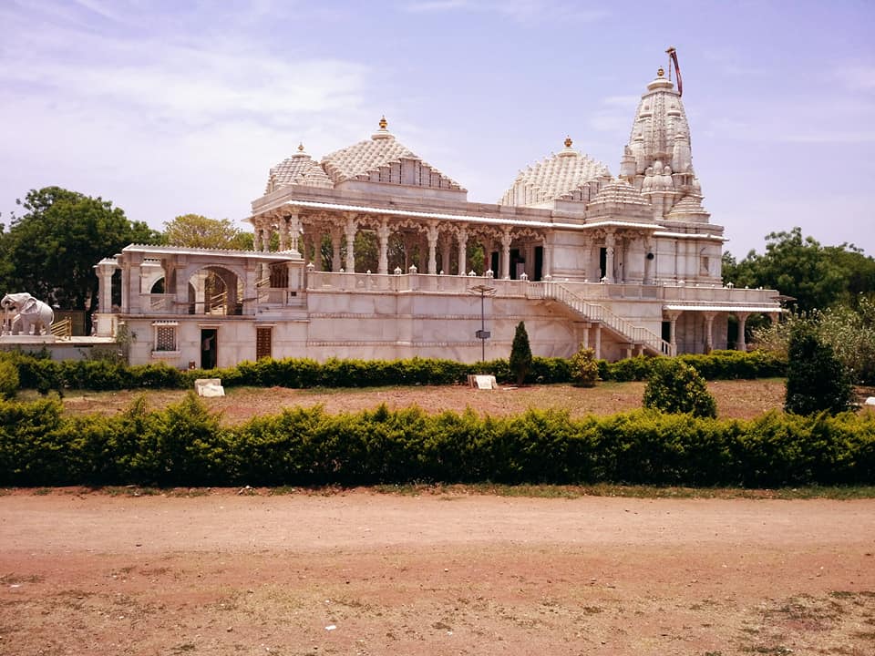 Pedda-Tumblam-Parashwanath-jain-templeAndhra-Pradesh