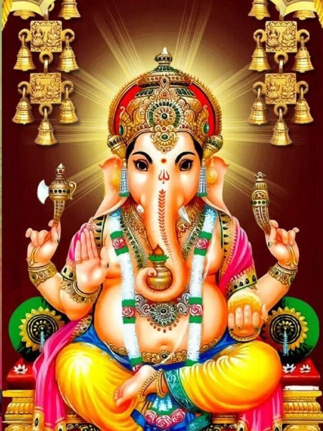 12 Names of Lord Ganesha With Meaning & Mantra