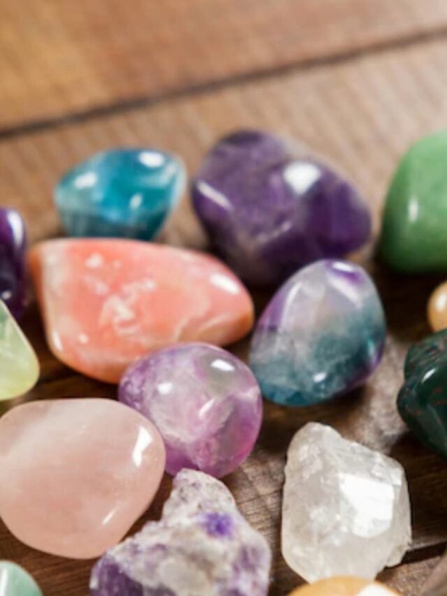 Gemstone-according-to-their-zodiac-sign