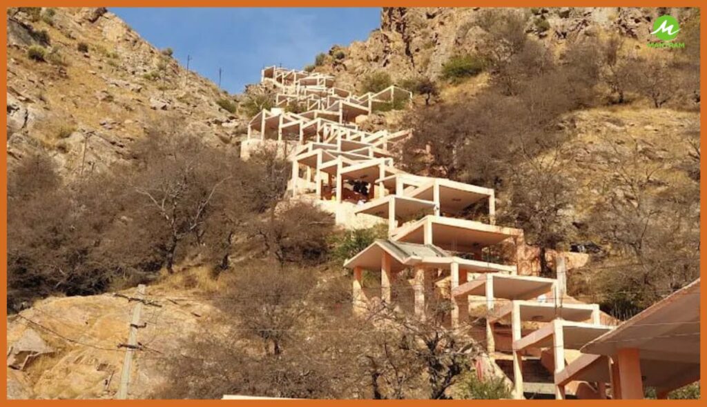 samod balaji mandir stairs