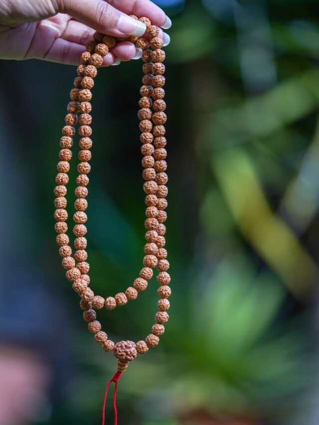 rules-for-wearing-rudraksha-beads-mantram